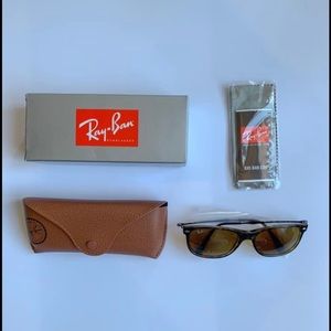 RayBan unisex sunglasses